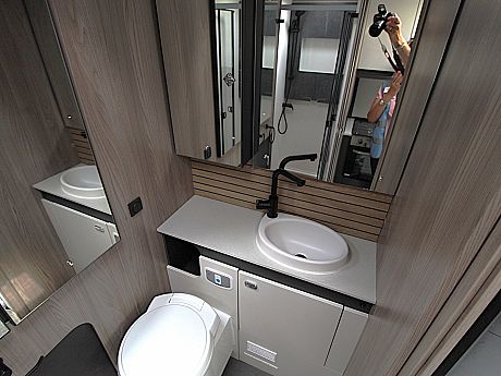 Swift Escape 640 - (65677) image