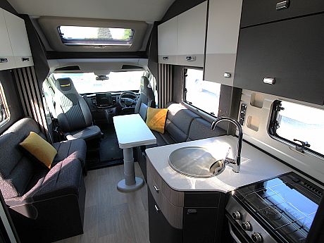 Swift Trekker 594 AUTO 2026 image