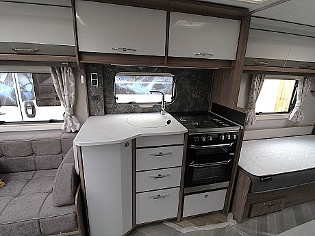 Coachman VIP 565 - 2026 image