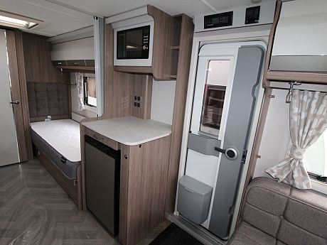 Coachman VIP 565 - 2026 image