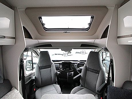 Swift Voyager 584 AUTO 2026  (65667) image