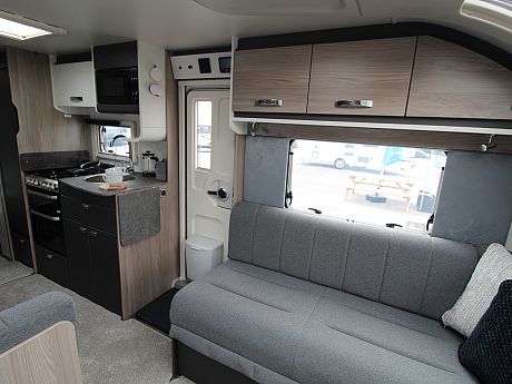 Swift Challenger Grande 640 - 2027 image