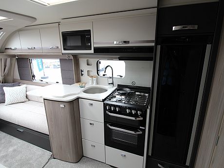 Swift Conqueror 480 - 2027 image