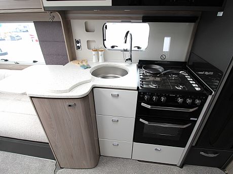 Swift Conqueror 480 - 2027 image