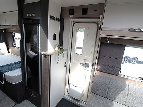 Swift Conqueror 565 - 2027 image