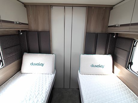 Swift Conqueror 565 - 2027 image