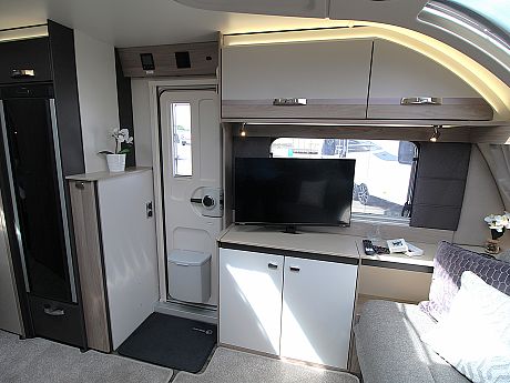 Swift Conqueror Grande 650L - 2027 image