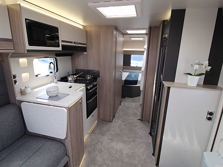 Swift Conqueror Grande 650L - 2027 image