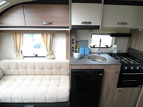 Swift Sprite Alpine 4DB - 2027 image
