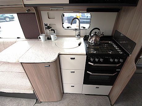 Swift Conqueror 645 Grande  - 2026 image