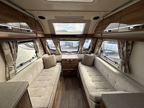 Swift Corniche 17/4 - 2018 image