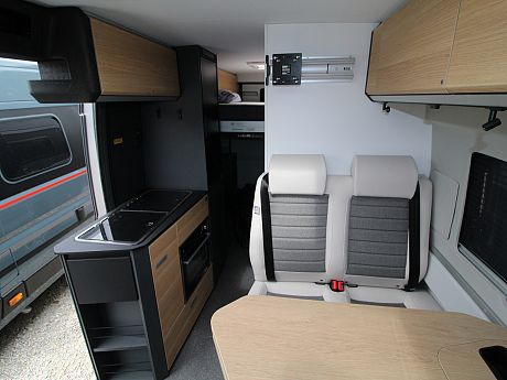 Adria Twin 60Y 640 SGX (68113) image