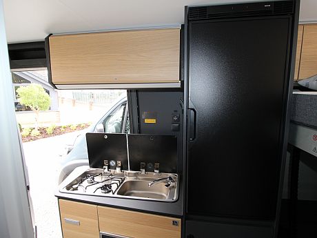 Adria Twin 60Y 640 SGX (68113) image