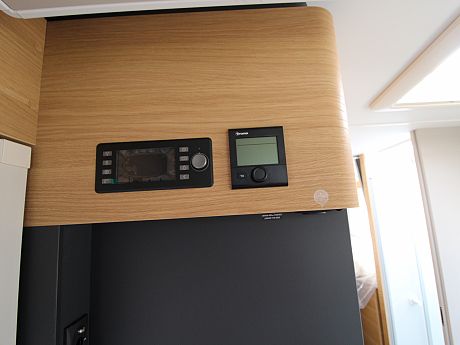 Adria Matrix 60Y 670 SL image