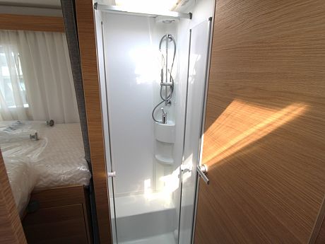 Adria Matrix 60Y 670 SL image