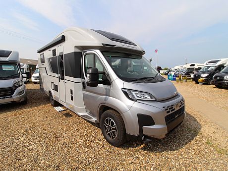 Adria Matrix 60Y 670 SL image