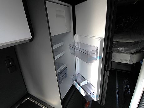 Adria Twin Supreme 640 SGX  Artense Grey (62133) image