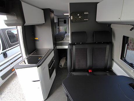 Adria Twin Sports 640 SGX Artense Grey (62257) image