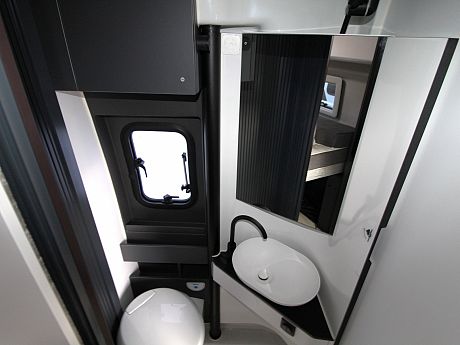 Adria Twin Sports 640 SGX Artense Grey (62257) image