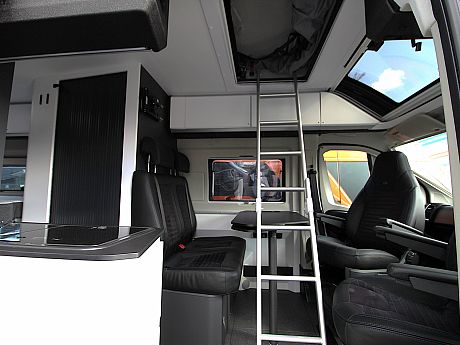 Adria Twin Sports 640 SGX Artense Grey (62257) image