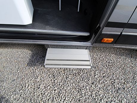 Adria Twin Sports 640 SGX Artense Grey (62257) image