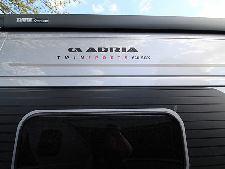 Adria Twin Sports 640 SGX Artense Grey (62257) image