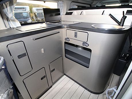 Westfalia Nugget Plus Active - 2023 image