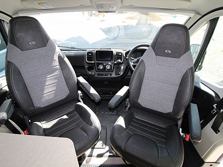 Adria Twin Sports 640 SGX - 2025 image