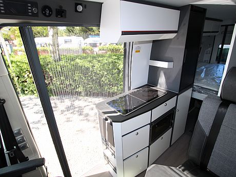 Adria Twin Sports 640 SGX - 2025 image