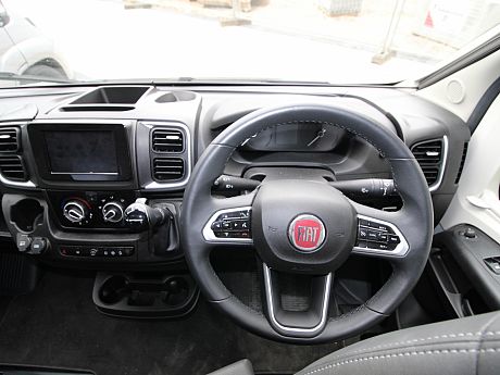 Adria Twin Supreme 640 SGX - 2024 image