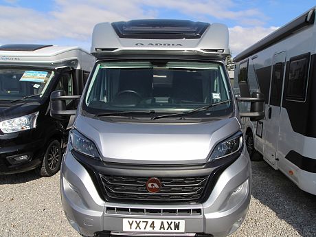 Adria Matrix Supreme 670 DL - 2024 image