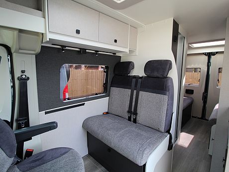 ACE 1200 RLT - Auto - Lanzarote Grey image