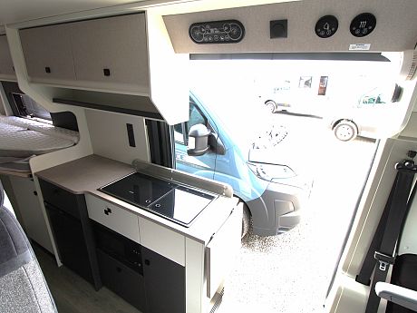 ACE 1200 SLT - Auto - Lanzarote Grey image