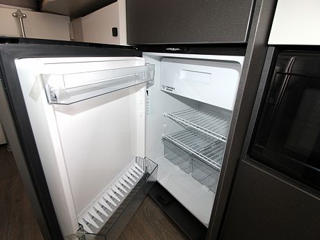 ACE 1200 SLT - Auto - Lanzarote Grey image