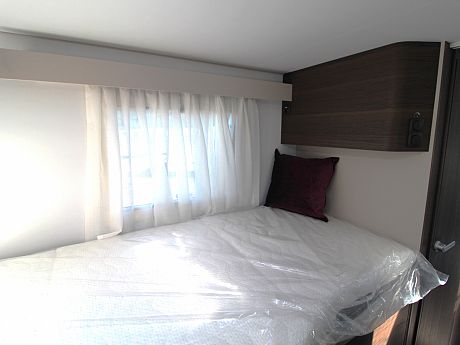 Adria Matrix Supreme 670 DL - 2024 (36260) image