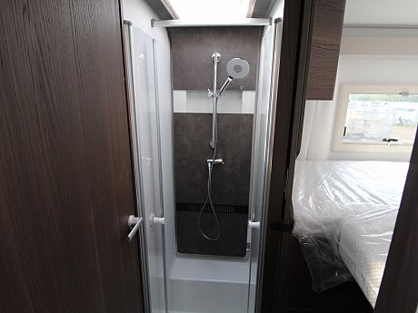 Adria Matrix Supreme 670 DL - 2024 (36260) image
