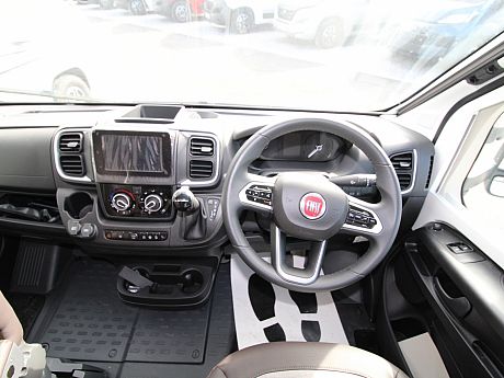 Adria Matrix Supreme 670 SC -  (55434) image