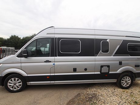 Adria Twin Max 680 SGX  - 2024 image