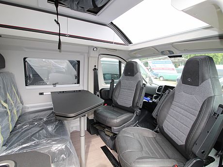 Adria Twin Sports 640 SLB Lanzarote Grey (65582) image