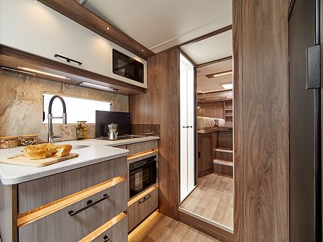 Coachman Avventura 545 - 2026 image