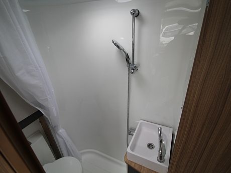 Bailey Discovery D4-4L - 2024 image