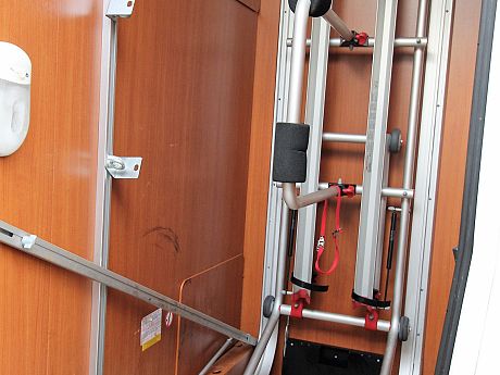 Chausson Maxi Suite  2012 image