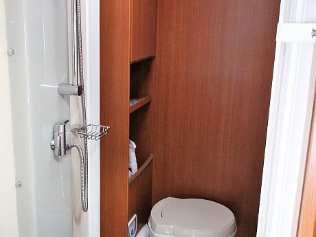 Chausson Maxi Suite  2012 image