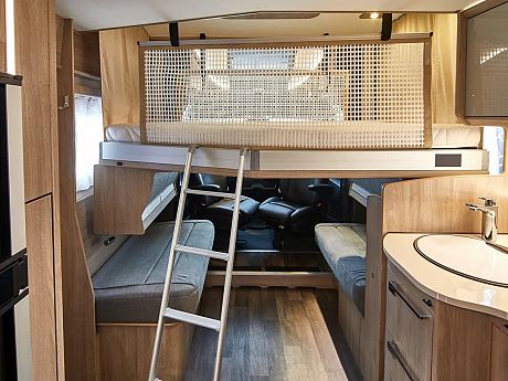 Coachman Travel Master 545 - 2024 image