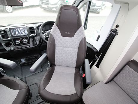 Adria Coral Axess 600 SL image