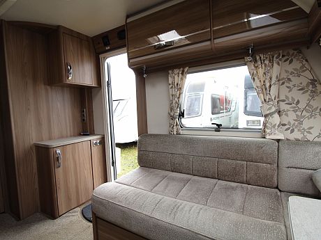 Swift Corniche 19/4 - 2017 image