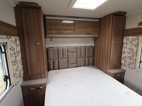 Swift Corniche 19/4 - 2017 image