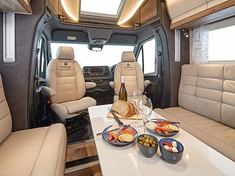 Coachman Travel Master 545 - 2026 image