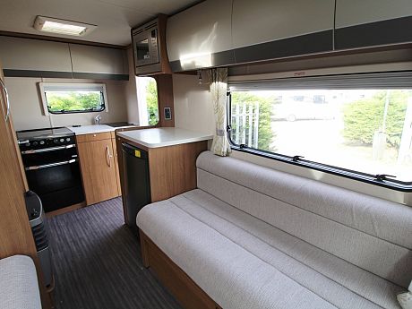 Auto-Trail Imala 615 2018 image