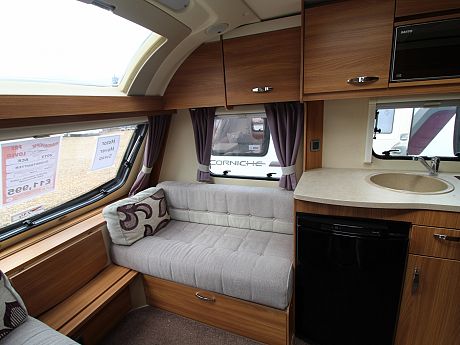 Swift Ace Globetrotter 2013 image
